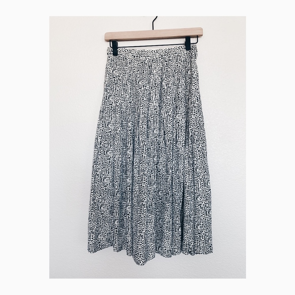 Women’s skirt